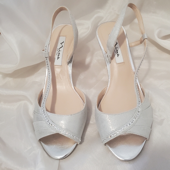 Nina New York Silver Crystal Heels 9 - Picture 9 of 9